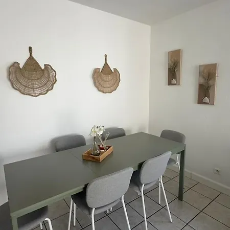 Maison Familiale Pres De